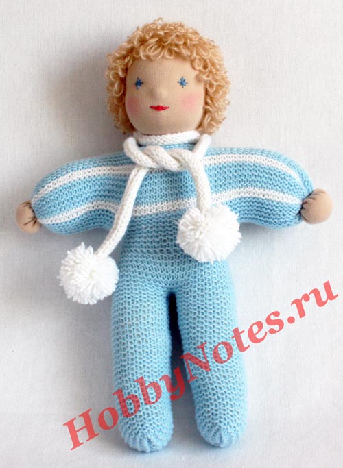 Кукла в вязаном комбинезончике Кукла в вязаном комбинезончике